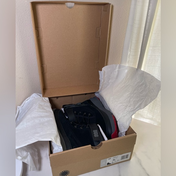 🖤 NIB UGG Arren Weather Unisex Youth size 5 Rainboots Waterproof - Picture 12 of 13